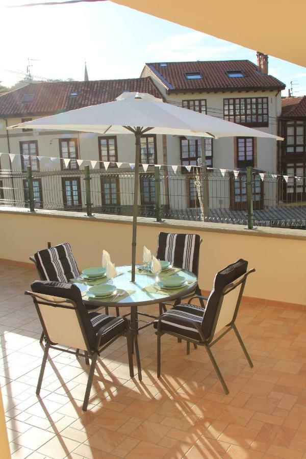 Casa Santiago * Comillas